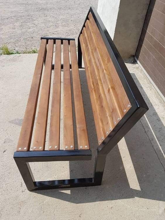 Detalle del ensamblaje de la banca